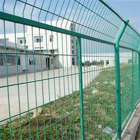 ?護(hù)欄網(wǎng)施工注意事項(xiàng)圖片1 ?護(hù)欄網(wǎng)施工注意事項(xiàng)圖片1