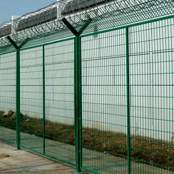 監(jiān)獄隔離護欄圖片1 監(jiān)獄隔離護欄圖片1