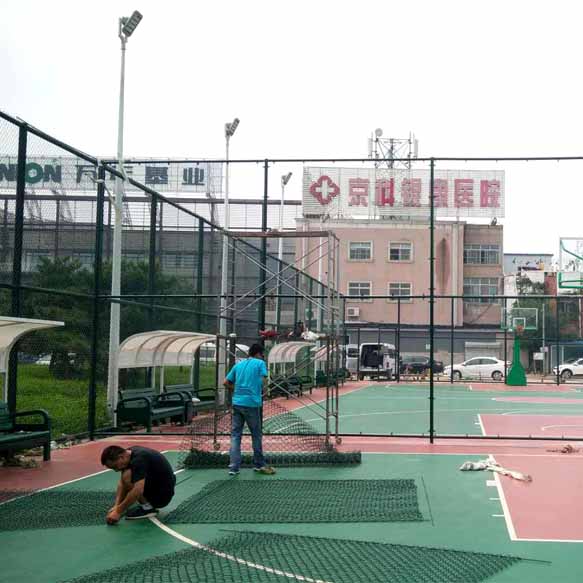 運(yùn)動場圍網(wǎng)廠家供應(yīng)圖片1 運(yùn)動場圍網(wǎng)廠家供應(yīng)圖片1