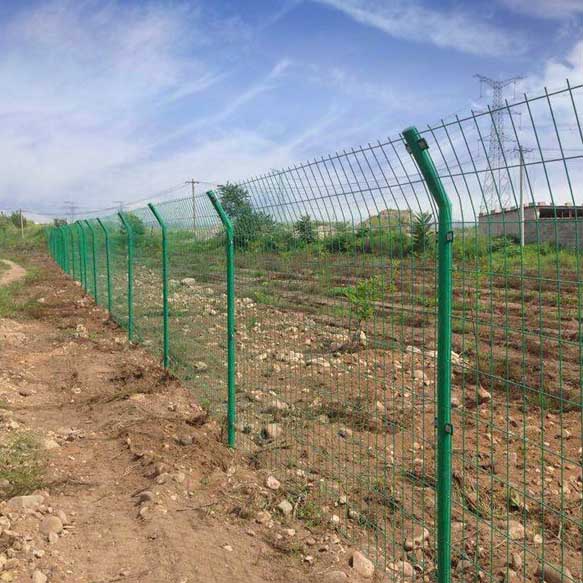 農(nóng)業(yè)養(yǎng)殖場護欄網(wǎng) 農(nóng)田圍網(wǎng) 圈地護欄網(wǎng)供應商圖片1 農(nóng)業(yè)養(yǎng)殖場護欄網(wǎng) 農(nóng)田圍網(wǎng) 圈地護欄網(wǎng)供應商圖片1