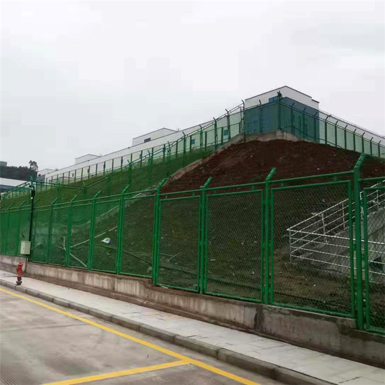 保稅區(qū)護(hù)欄網(wǎng)施工案例圖片1 保稅區(qū)護(hù)欄網(wǎng)施工案例圖片1