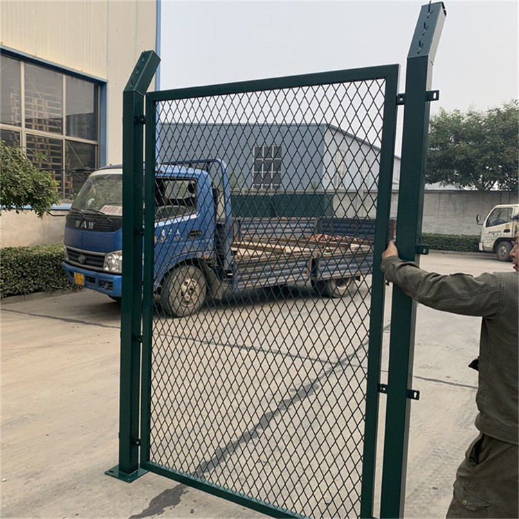 庭院圍墻護(hù)欄圖片1 庭院圍墻護(hù)欄圖片1