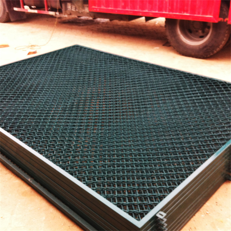 球場(chǎng)圍網(wǎng)圖片4 球場(chǎng)圍網(wǎng)圖片4