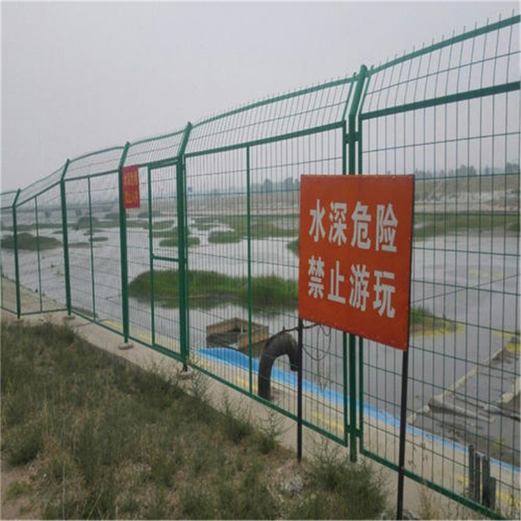 水庫堤壩隔離網(wǎng)圖片1 水庫堤壩隔離網(wǎng)圖片1