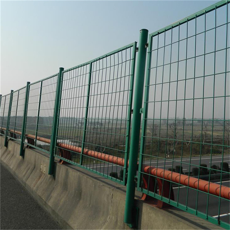 橋梁安全防落網(wǎng)圖片2 橋梁安全防落網(wǎng)圖片2