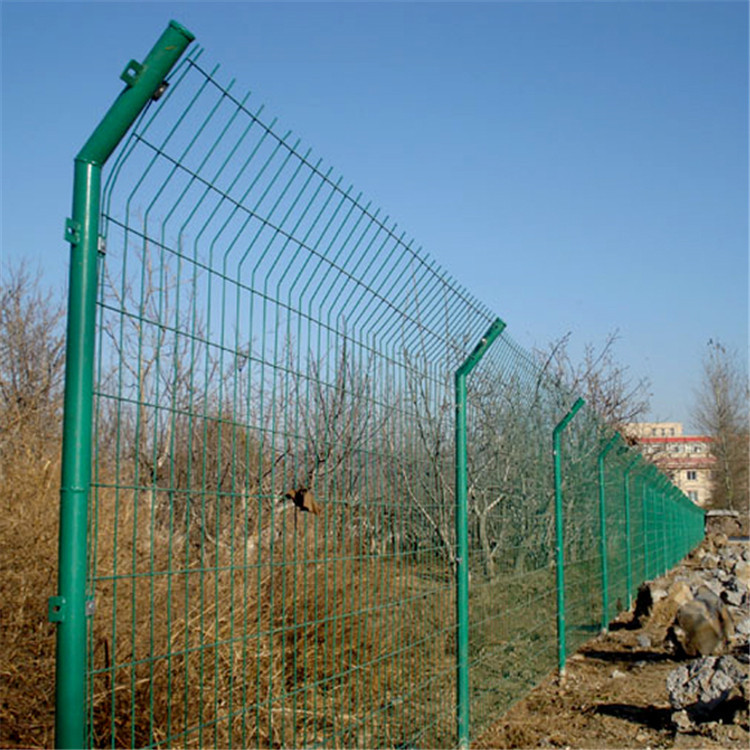 水庫防攀爬護(hù)欄圖片1 水庫防攀爬護(hù)欄圖片1