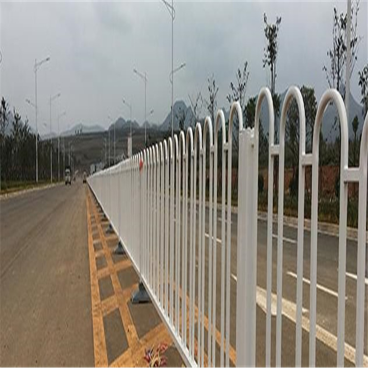 中央道路護(hù)欄圖片3  中央道路護(hù)欄圖片3