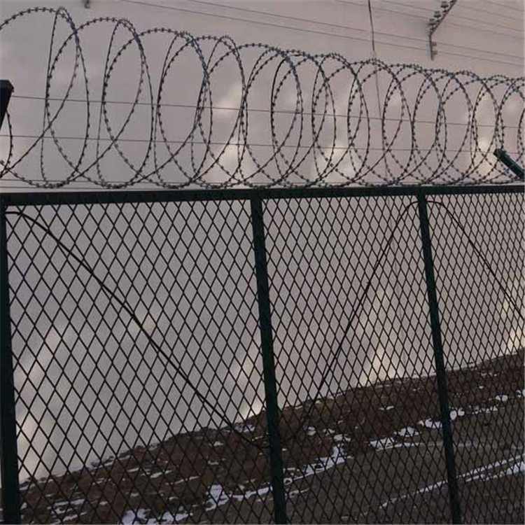 監(jiān)獄軍事禁區(qū)隔離網(wǎng)圖片2 監(jiān)獄軍事禁區(qū)隔離網(wǎng)圖片2