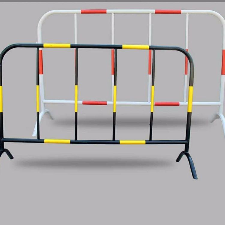 鐵馬護(hù)欄圖片4 鐵馬護(hù)欄圖片4