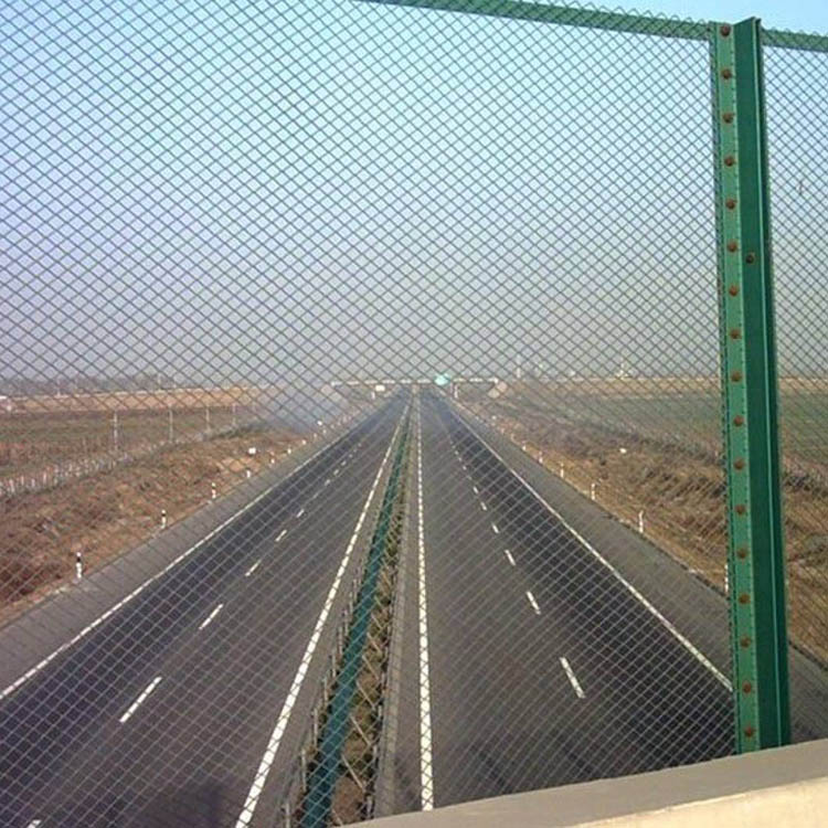 橋梁防拋網(wǎng)施工圖片4 橋梁防拋網(wǎng)施工圖片4