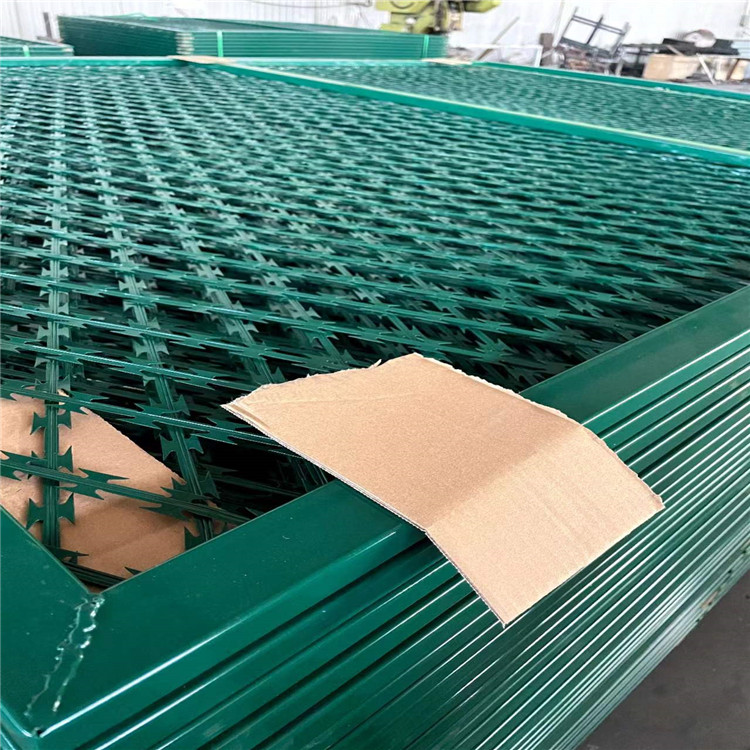 監(jiān)獄刀片刺網(wǎng)圖片4 監(jiān)獄刀片刺網(wǎng)圖片4