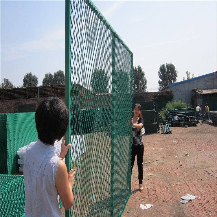 海關隔離圍墻圖片2