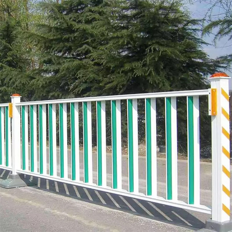 交通分流市政護欄 圖片2 交通分流市政護欄 圖片2